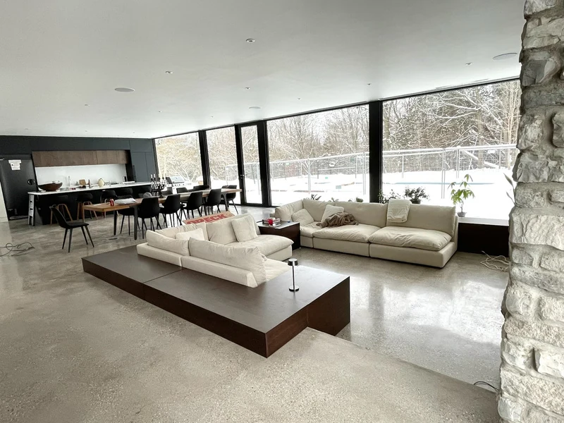 Residential polished concrete floor