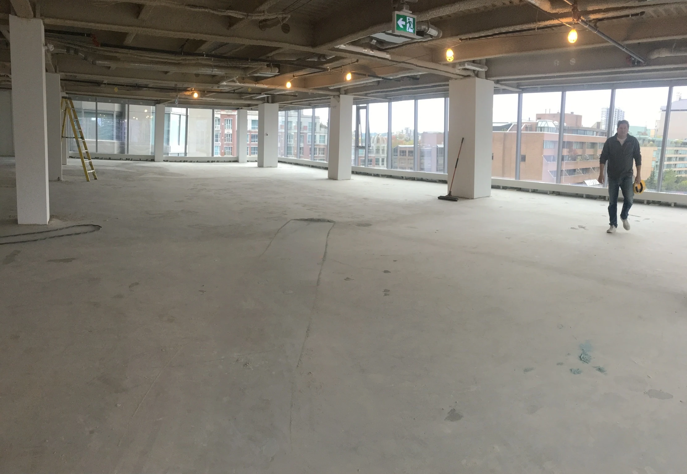 Assess & plan: Fēnix Finish crew at work