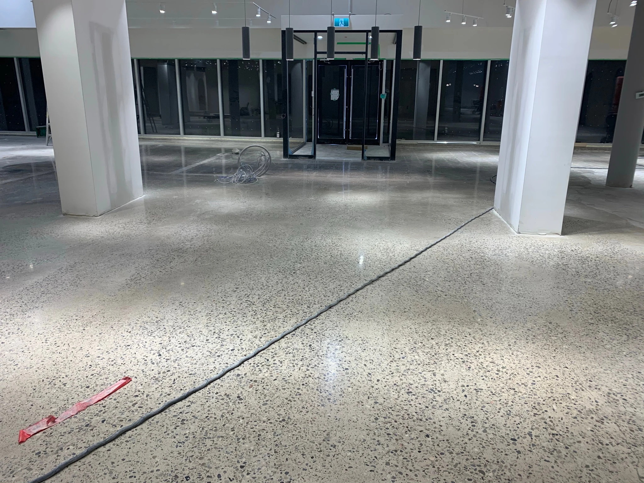 Protect & reveal: Fēnix Finish crew at work